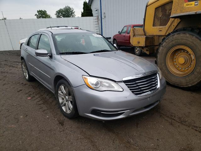 CHRYSLER 200 TOURIN 2013 1c3ccbbb6dn773017