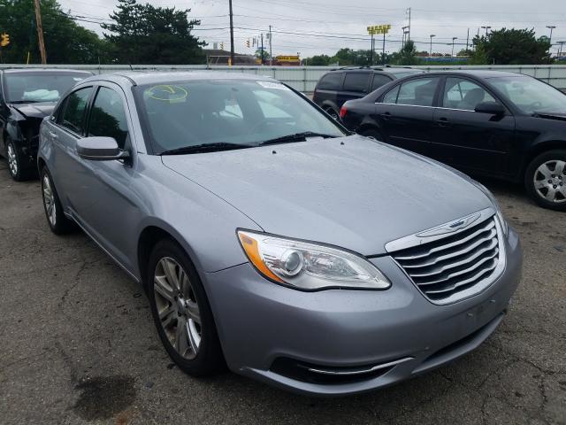 CHRYSLER 200 TOURIN 2014 1c3ccbbb6en158825