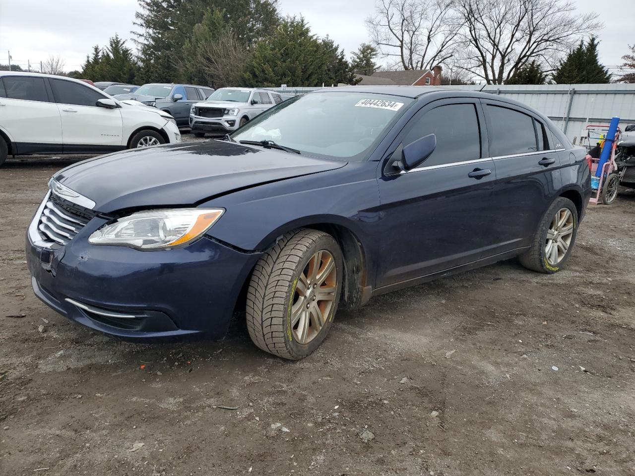 CHRYSLER 200 2013 1c3ccbbb7dn574462