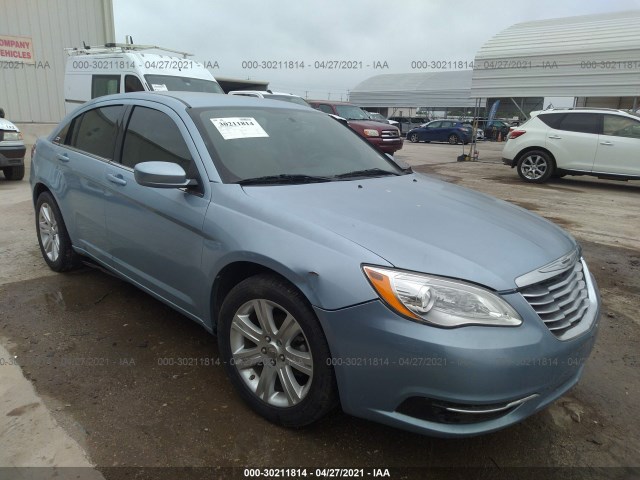 CHRYSLER 200 2013 1c3ccbbb7dn595232