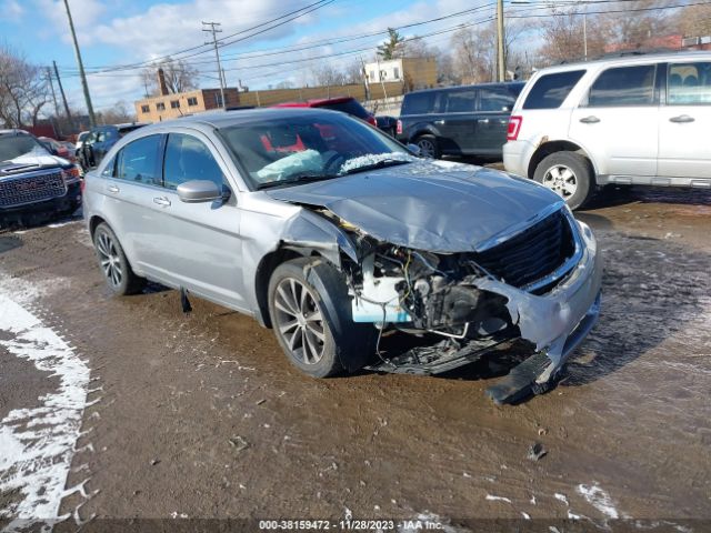 CHRYSLER 200 2013 1c3ccbbb7dn627676