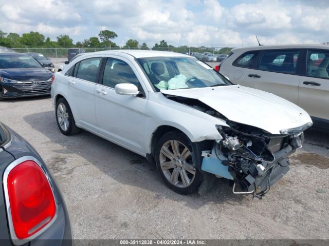 CHRYSLER 200 2014 1c3ccbbb7en158929