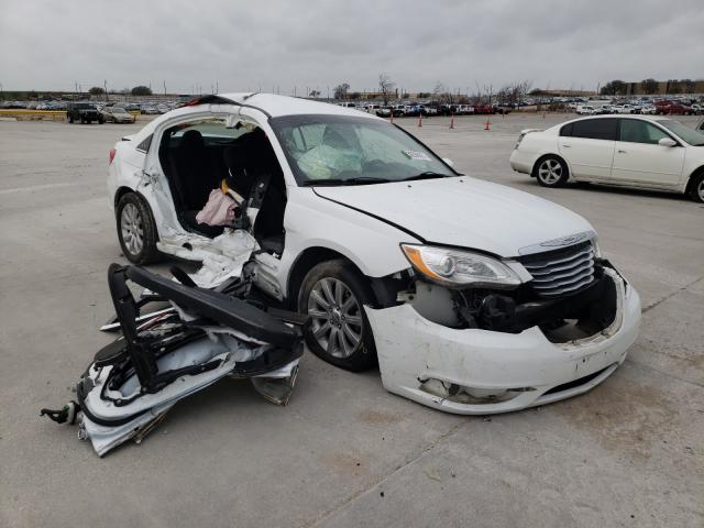 CHRYSLER 200 TOURIN 2013 1c3ccbbb8dn501004