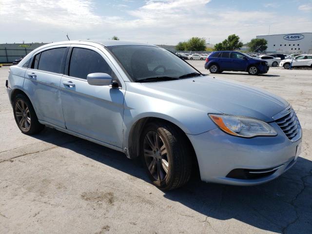 CHRYSLER 200 TOURIN 2013 1c3ccbbb8dn513265