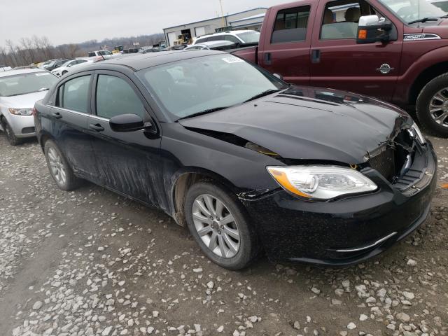 CHRYSLER 200 TOURIN 2013 1c3ccbbb8dn516277