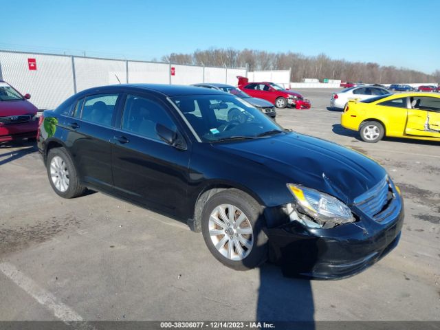 CHRYSLER 200 2013 1c3ccbbb8dn550591