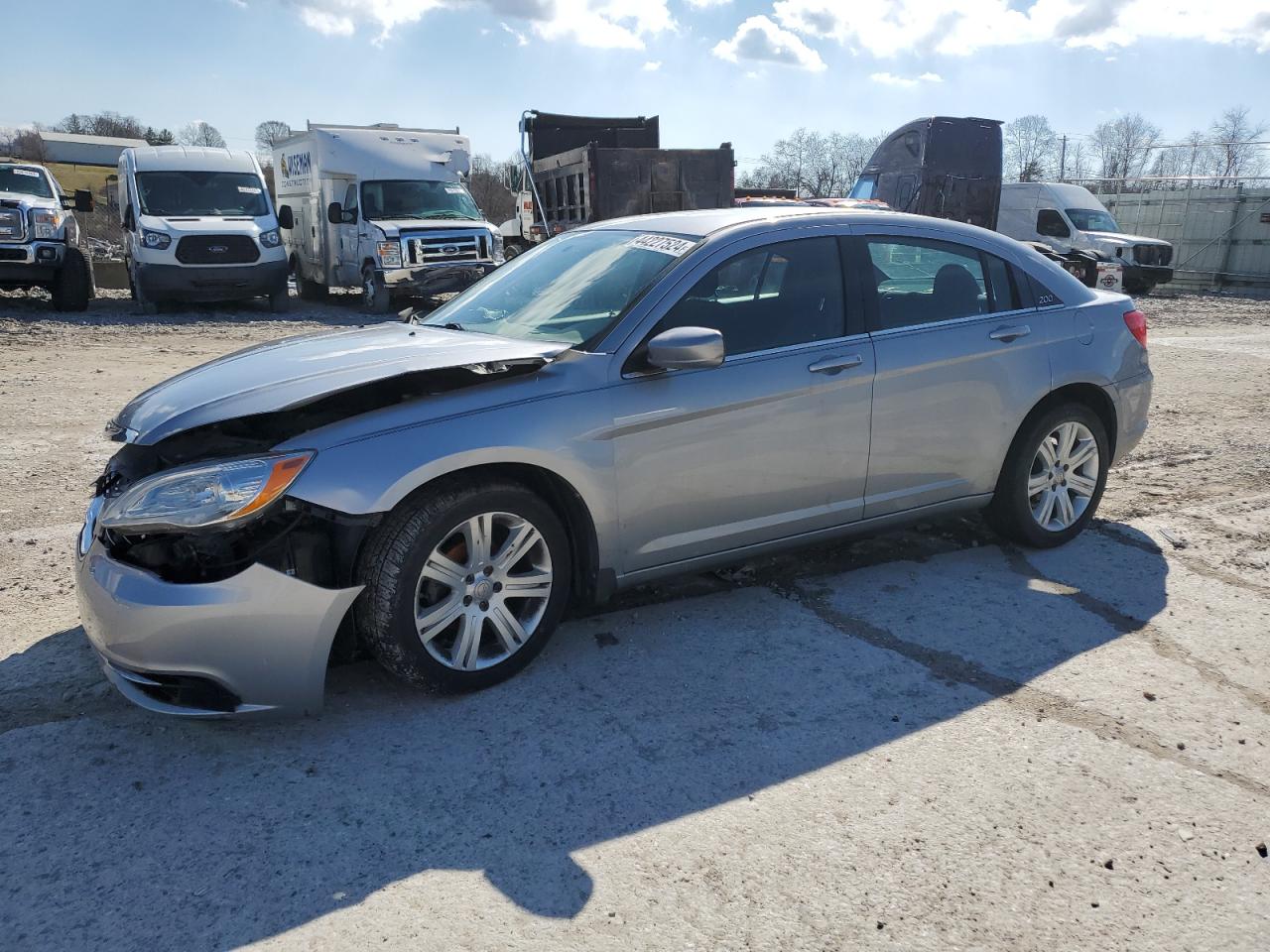 CHRYSLER 200 2013 1c3ccbbb8dn705558