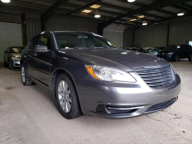 CHRYSLER 200 TOURIN 2013 1c3ccbbb8dn721694