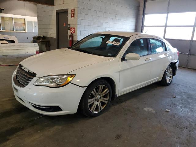 CHRYSLER 200 TOURIN 2013 1c3ccbbb8dn734364