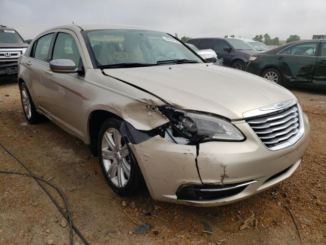 CHRYSLER 200 TOURIN 2013 1c3ccbbb8dn737927