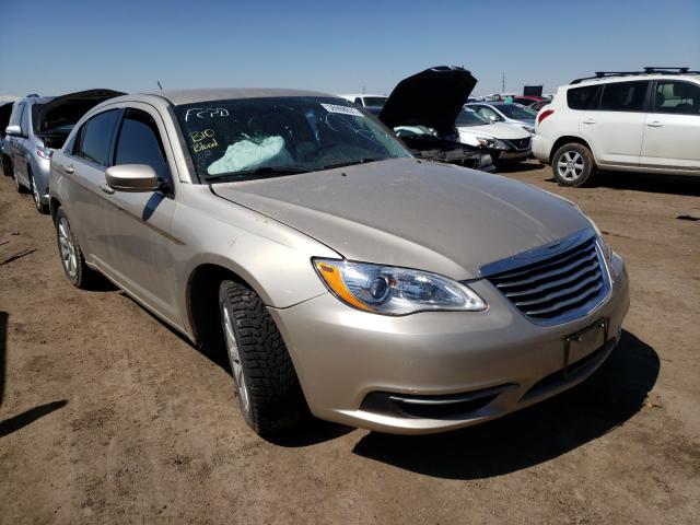 CHRYSLER 200 TOURIN 2013 1c3ccbbb8dn747390