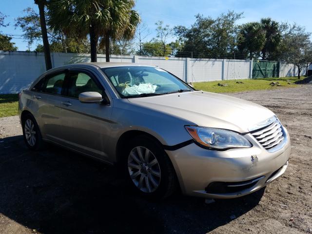 CHRYSLER 200 TOURIN 2014 1c3ccbbb8en120108