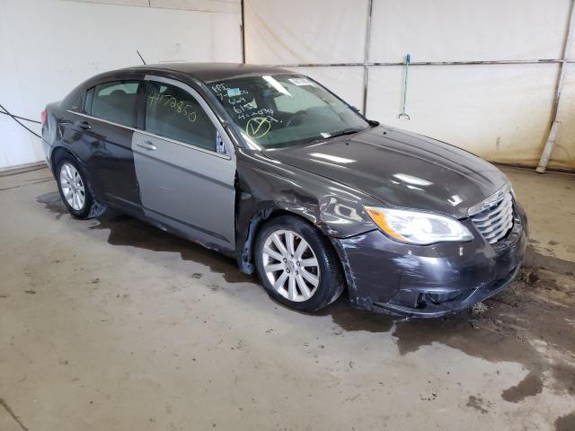 CHRYSLER 200 TOURIN 2014 1c3ccbbb8en186156