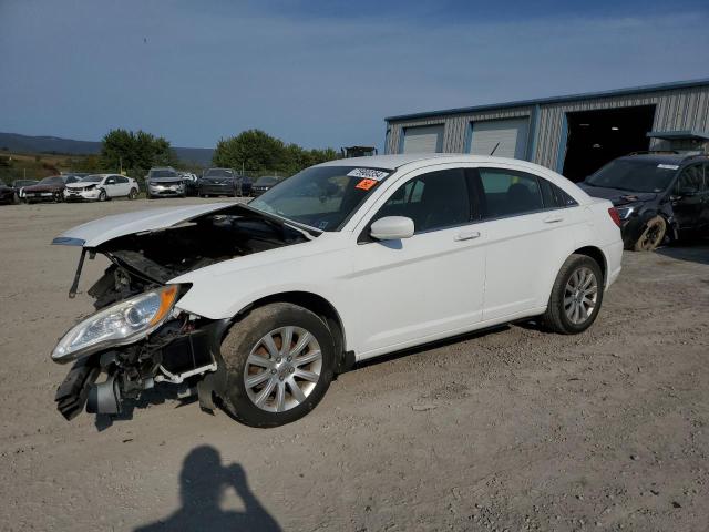 CHRYSLER 200 TOURIN 2013 1c3ccbbb9dn514103