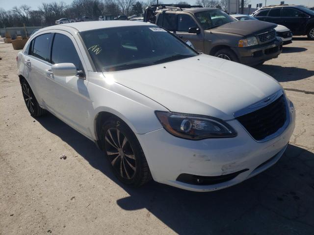 CHRYSLER 200 TOURIN 2013 1c3ccbbb9dn609647