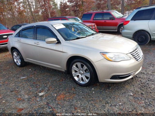 CHRYSLER 200 2013 1c3ccbbb9dn632877