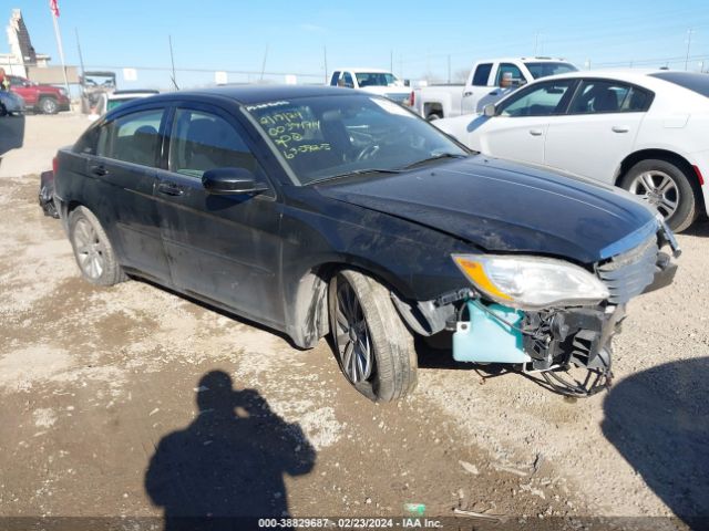 CHRYSLER 200 2013 1c3ccbbb9dn635925