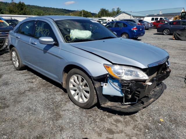 CHRYSLER 200 TOURIN 2014 1c3ccbbb9en158480