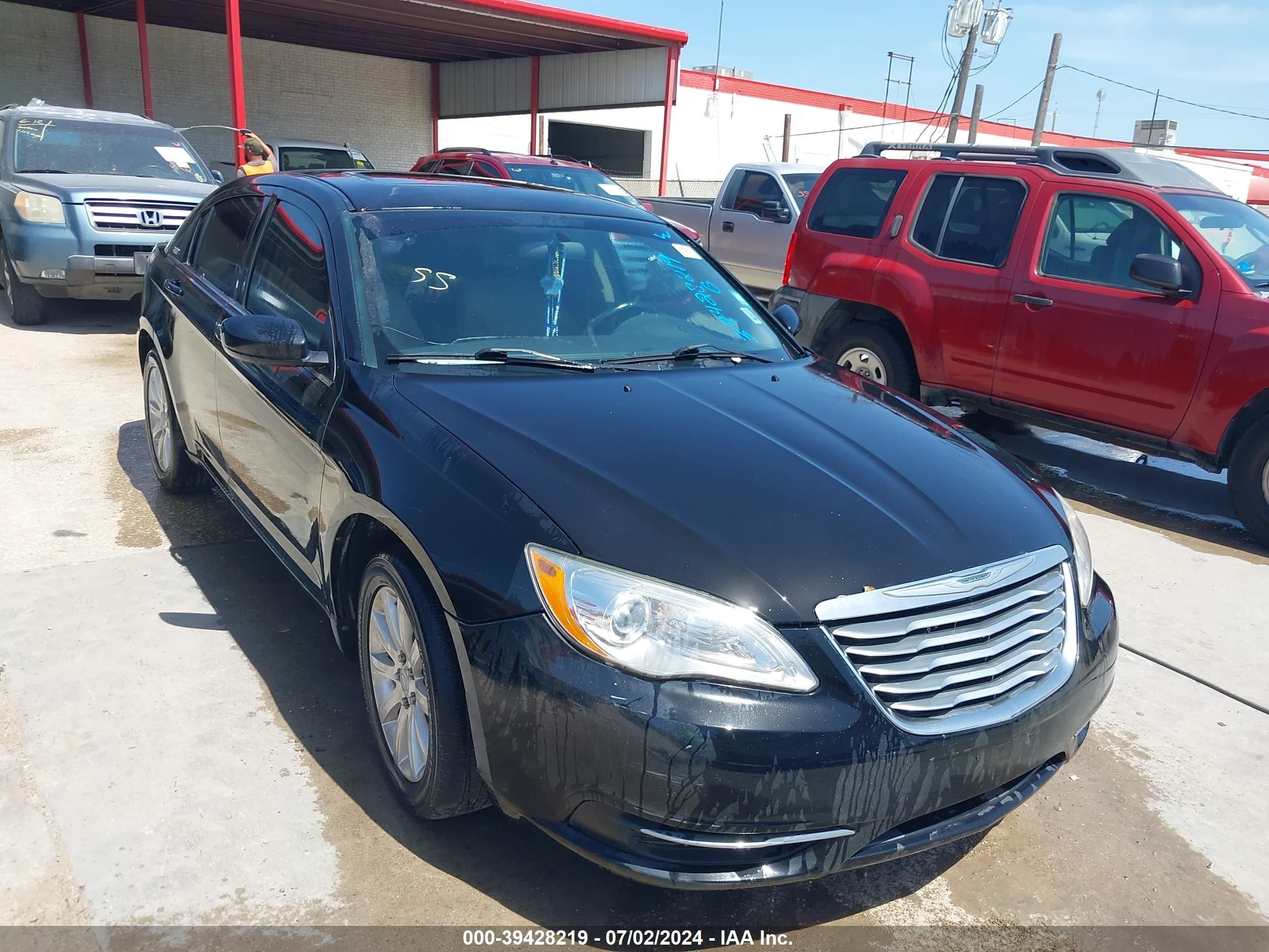 CHRYSLER 200 2012 1c3ccbbbxcn118020