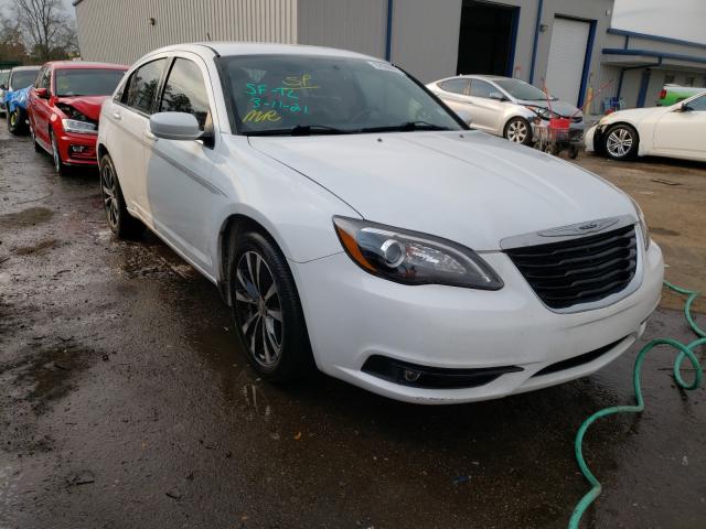 CHRYSLER 200 TOURIN 2013 1c3ccbbbxdn600262