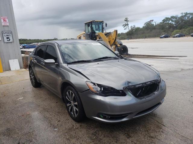 CHRYSLER 200 TOURIN 2013 1c3ccbbbxdn674488