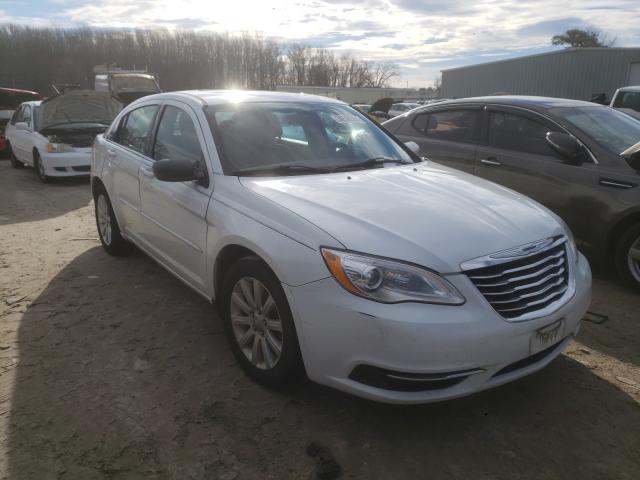 CHRYSLER 200 TOURIN 2013 1c3ccbbg0dn732040