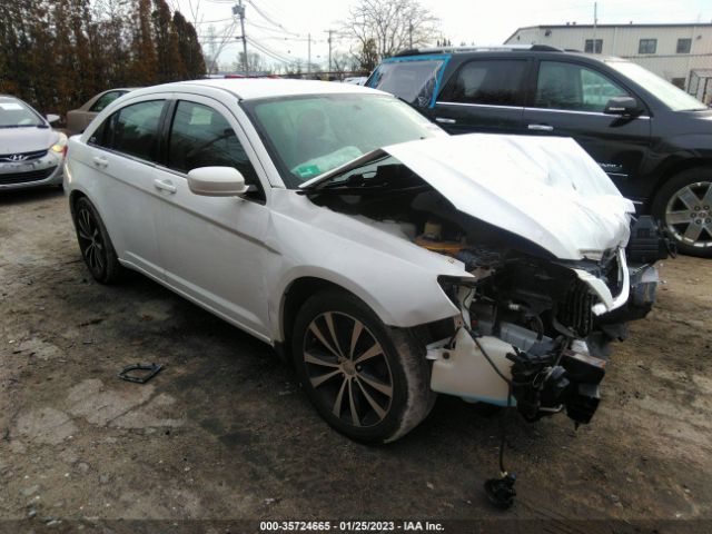 CHRYSLER 200 2013 1c3ccbbg0dn738176