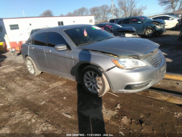 CHRYSLER 200 2013 1c3ccbbg1dn703386