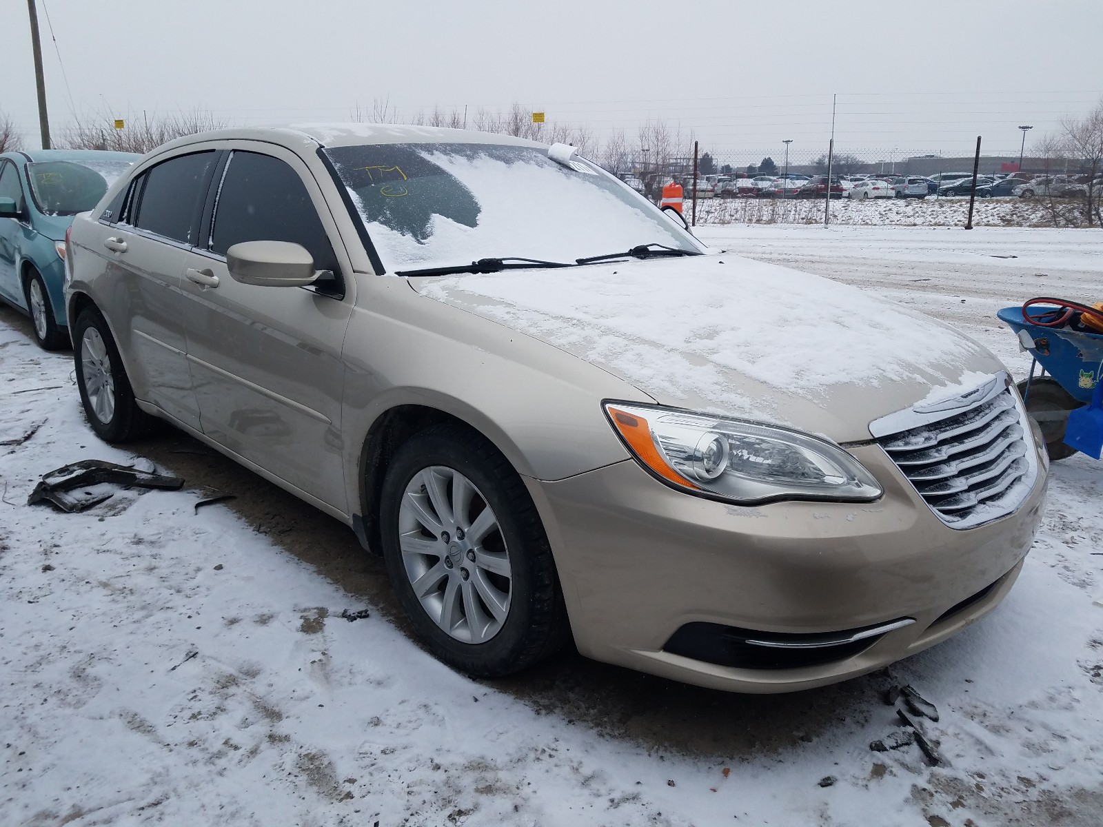 CHRYSLER 200 TOURIN 2013 1c3ccbbg2dn696397