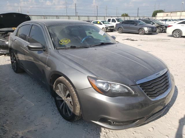 CHRYSLER 200 TOURIN 2013 1c3ccbbg3dn718052