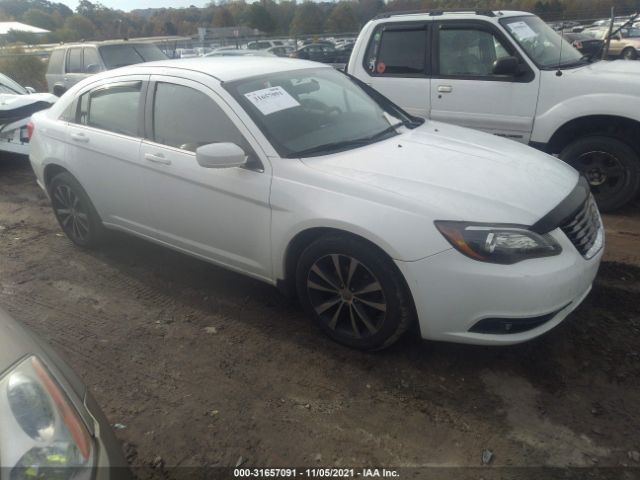 CHRYSLER 200 2013 1c3ccbbg3dn744909