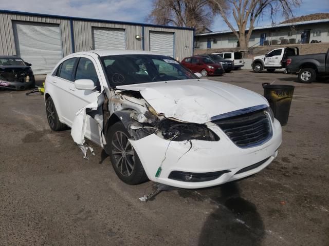 CHRYSLER 200 TOURIN 2014 1c3ccbbg3en115586