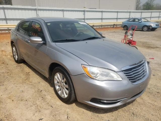 CHRYSLER 200 TOURIN 2013 1c3ccbbg4dn678273