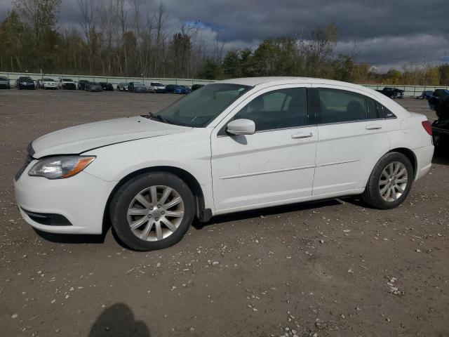 CHRYSLER 200 TOURIN 2013 1c3ccbbg5dn703648