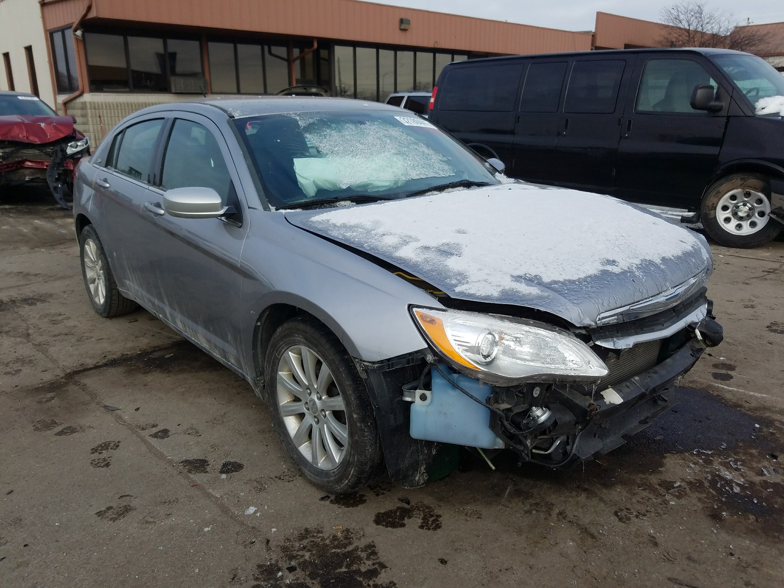 CHRYSLER 200 TOURIN 2013 1c3ccbbg6dn556207