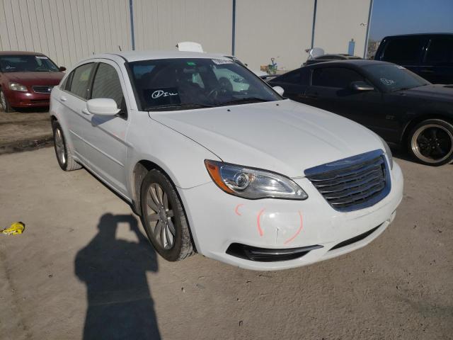 CHRYSLER 200 TOURIN 2013 1c3ccbbg6dn659546