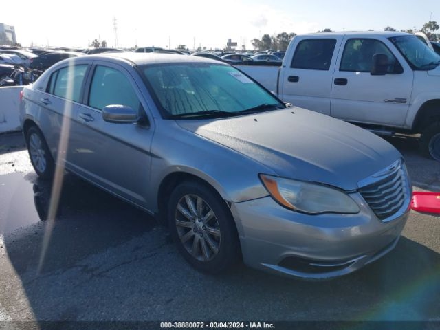 CHRYSLER 200 2013 1c3ccbbg8dn532037