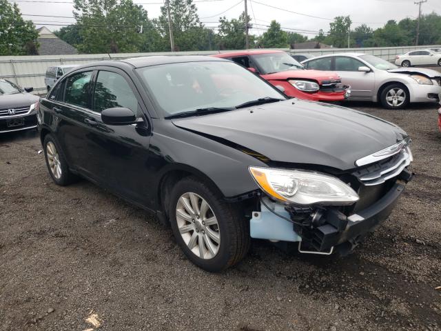 CHRYSLER 200 TOURIN 2013 1c3ccbbg8dn569069