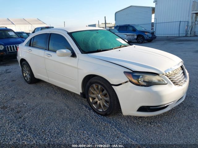 CHRYSLER 200 2013 1c3ccbbg8dn660147