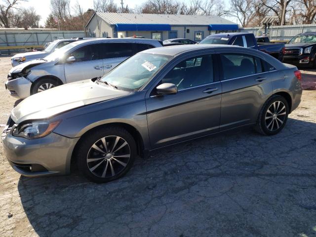 CHRYSLER 200 TOURIN 2013 1c3ccbbg8dn720072