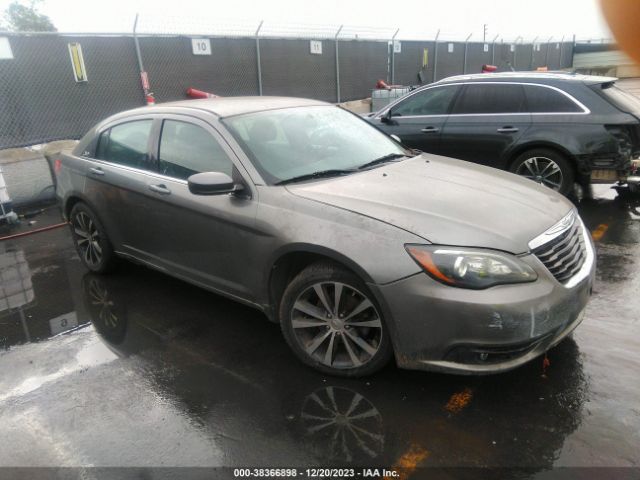 CHRYSLER 200 2013 1c3ccbbg9dn715897