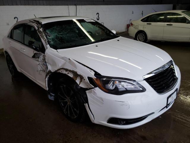 CHRYSLER 200 LIMITE 2013 1c3ccbcg1dn507656