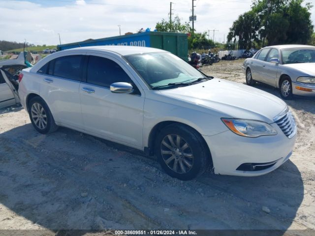 CHRYSLER 200 2013 1c3ccbcg1dn723572