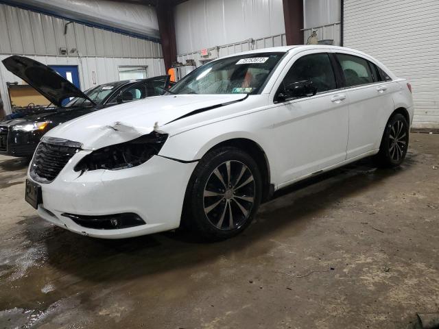 CHRYSLER 200 2013 1c3ccbcg4dn542496