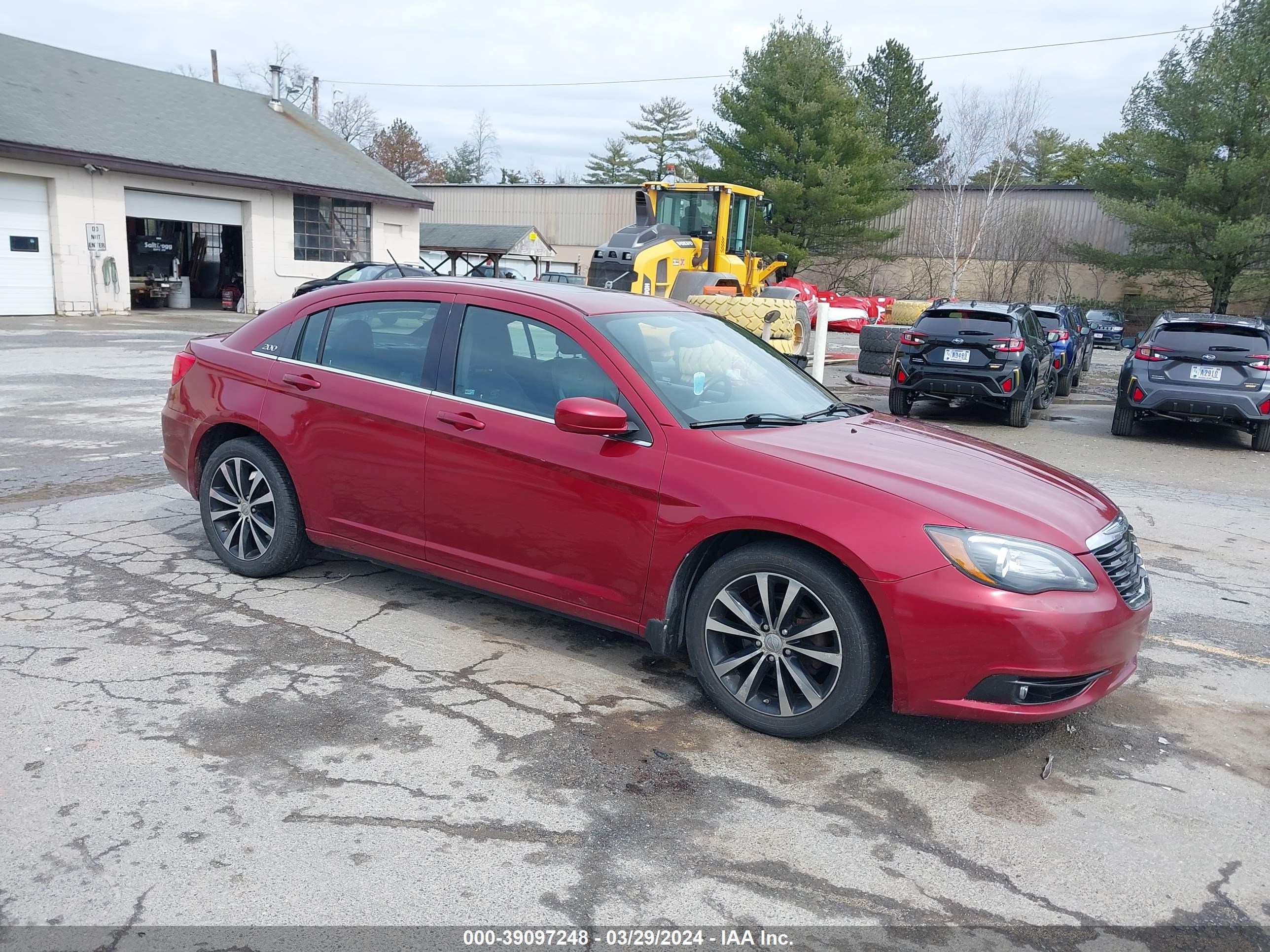 CHRYSLER 200 2013 1c3ccbcg4dn656899