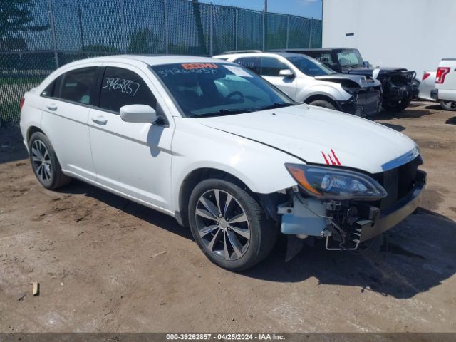 CHRYSLER 200 2013 1c3ccbcg5dn543298