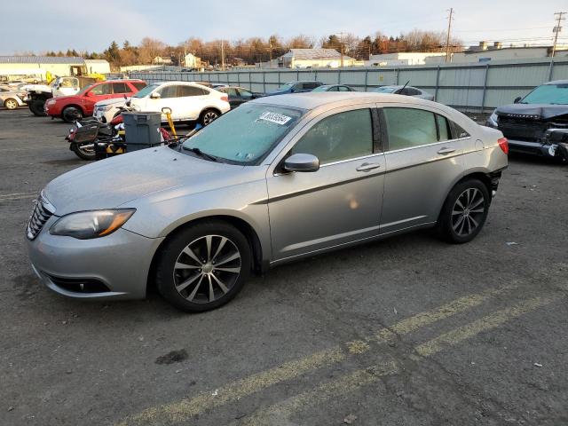 CHRYSLER 200 LIMITE 2013 1c3ccbcg5dn600924