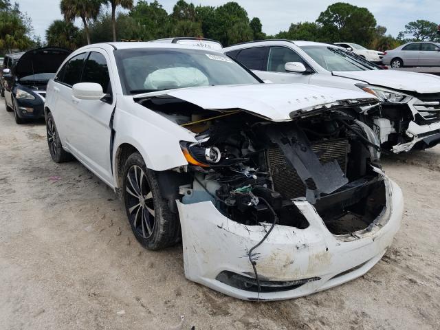 CHRYSLER 200 LIMITE 2013 1c3ccbcg6dn513940