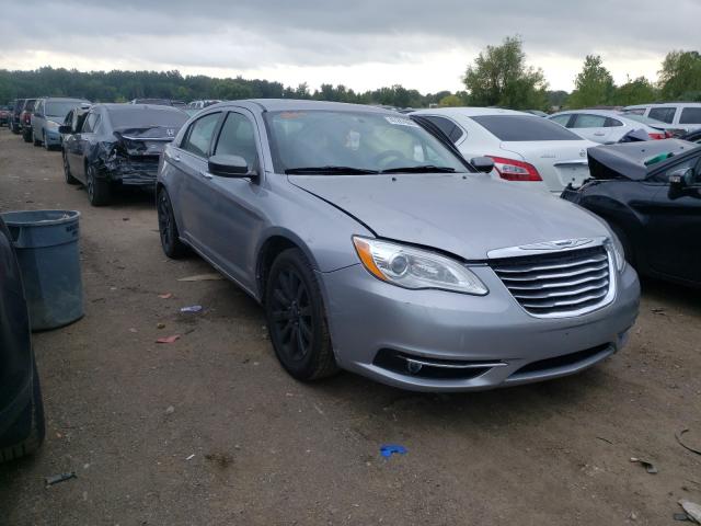 CHRYSLER 200 LIMITE 2013 1c3ccbcg6dn553886