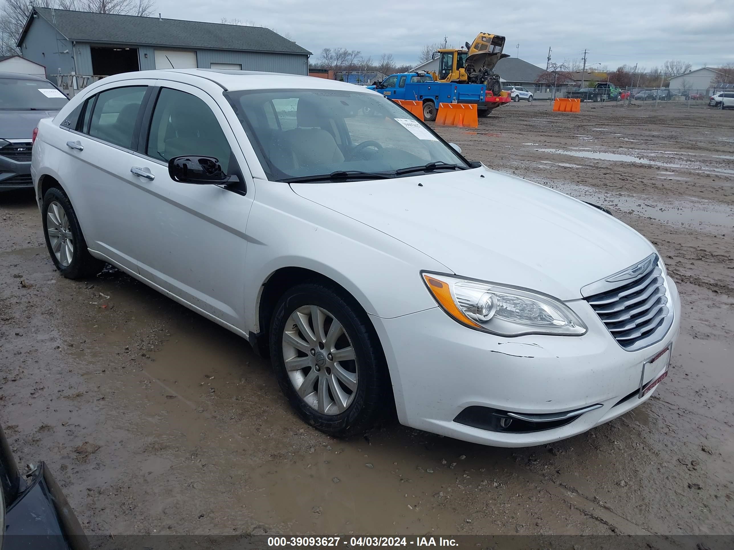 CHRYSLER 200 2013 1c3ccbcg6dn578268